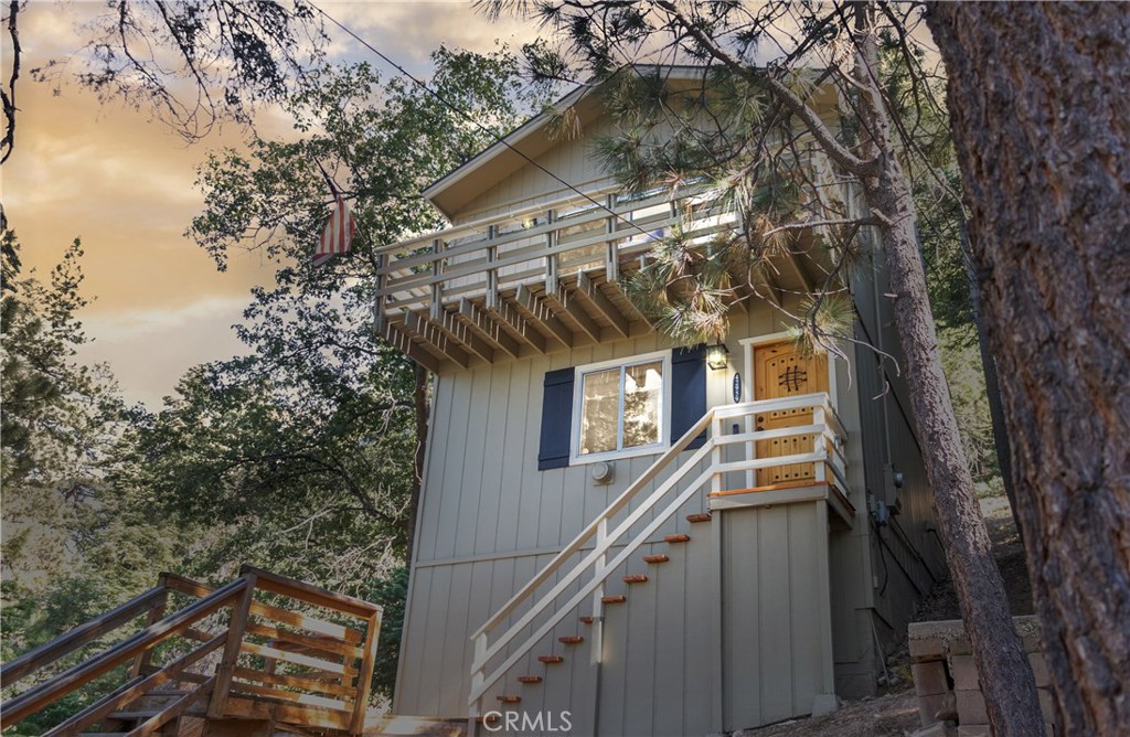 42959 Falls Avenue, Big Bear, CA 92315