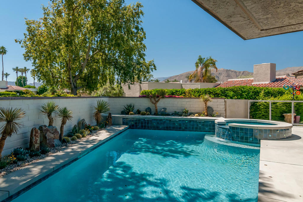 1 Dartmouth Drive, Rancho Mirage, CA 92270