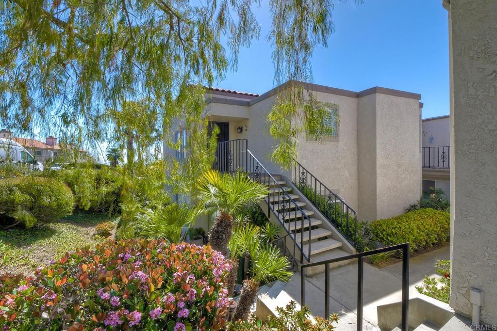 916 Caminito Estrada , #B, Carlsbad, CA 92011