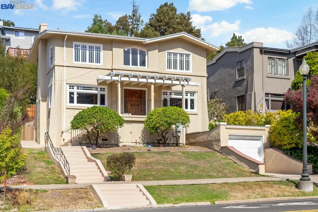 716 Mandana Blvd, Oakland, CA 94610