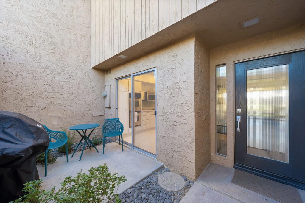 48862 Owl Lane, Palm Desert, CA 92260