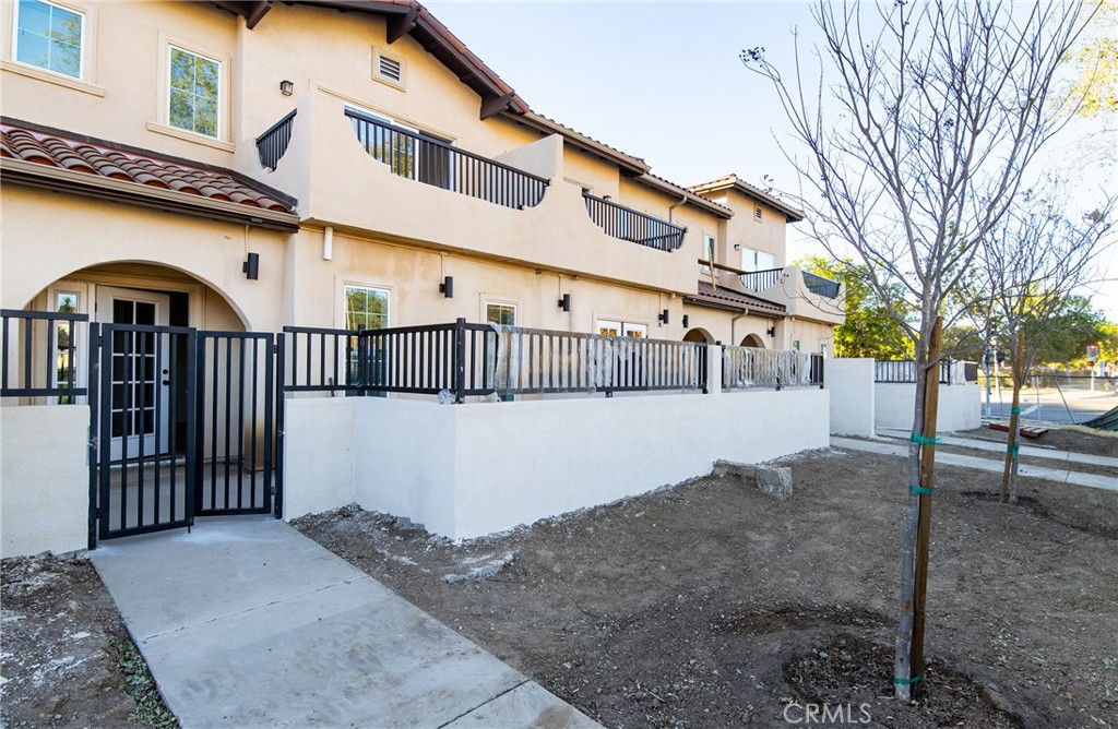 5526 E Los Angeles Avenue, #1 | Similar Property Thumbnail 7