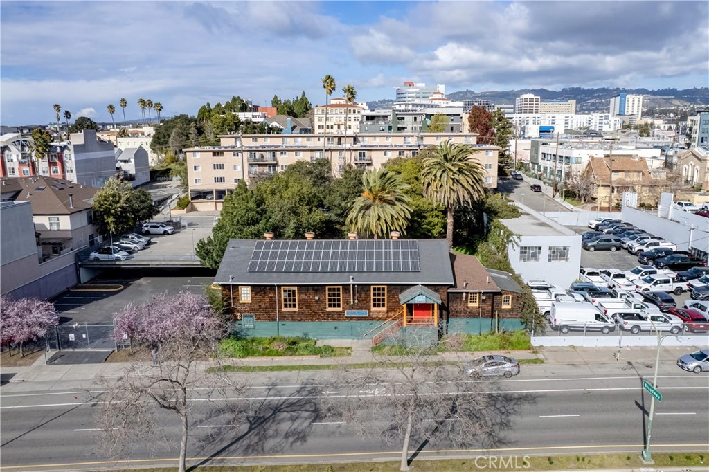 411 28Th Street, Oakland, CA 94609