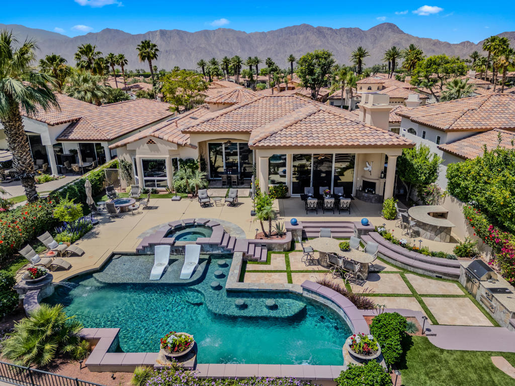 49568 Via Conquistador, La Quinta, CA 92253