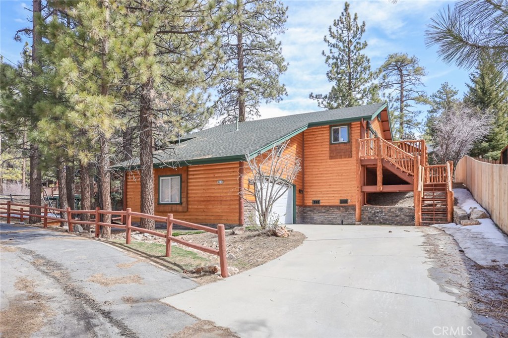 341 Crystal Lake Road, Big Bear Lake, CA 92315