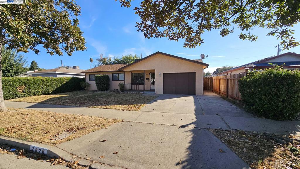 2826 N Parsons Ave, Merced, CA 95340