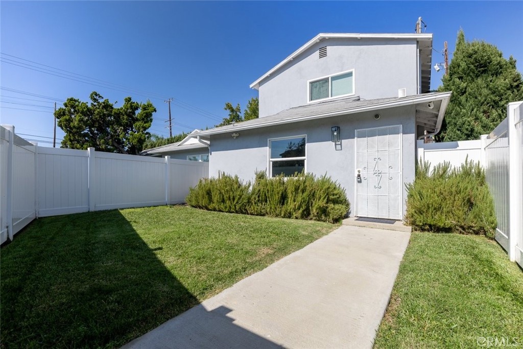 15245 Valleyheart Drive, Sherman Oaks, CA 91403