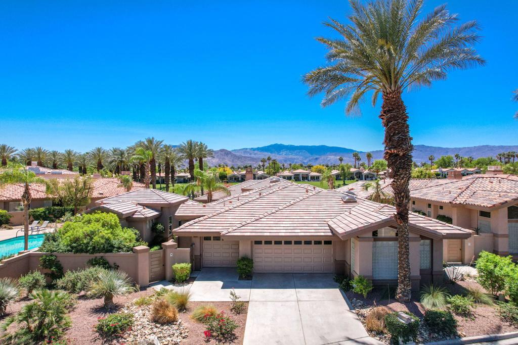 931 Deer Haven Circle, Palm Desert, CA 92211