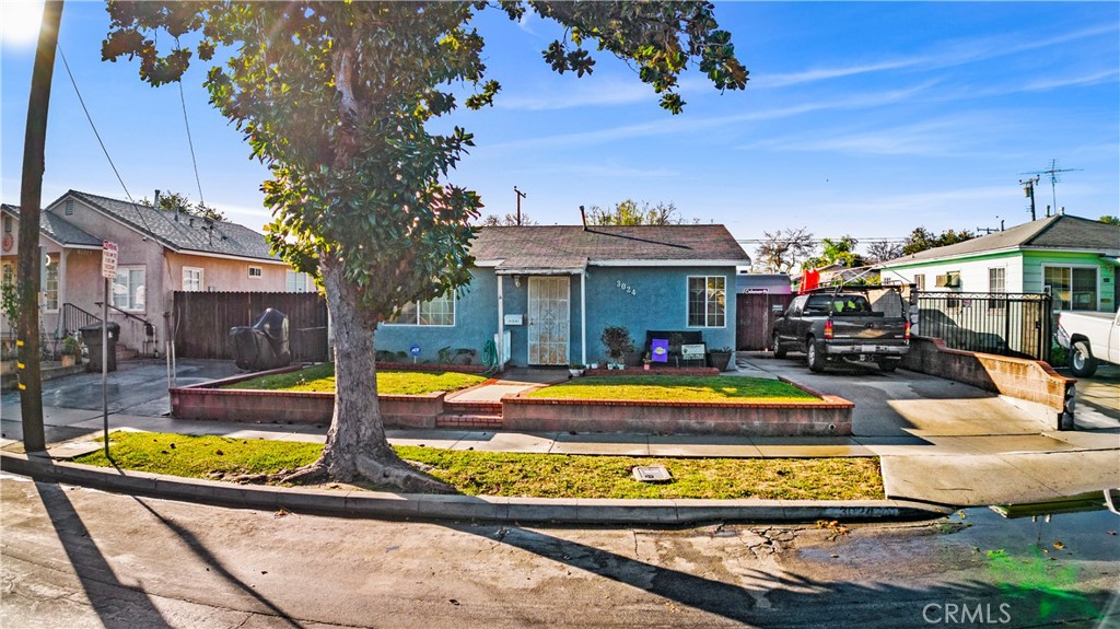 3024 E Sawyer Street, Long Beach, CA 90805