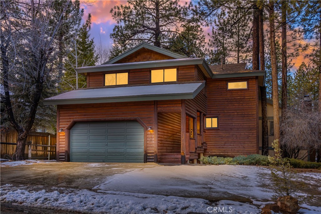 939 Alpenweg Drive | Similar Property Thumbnail 1