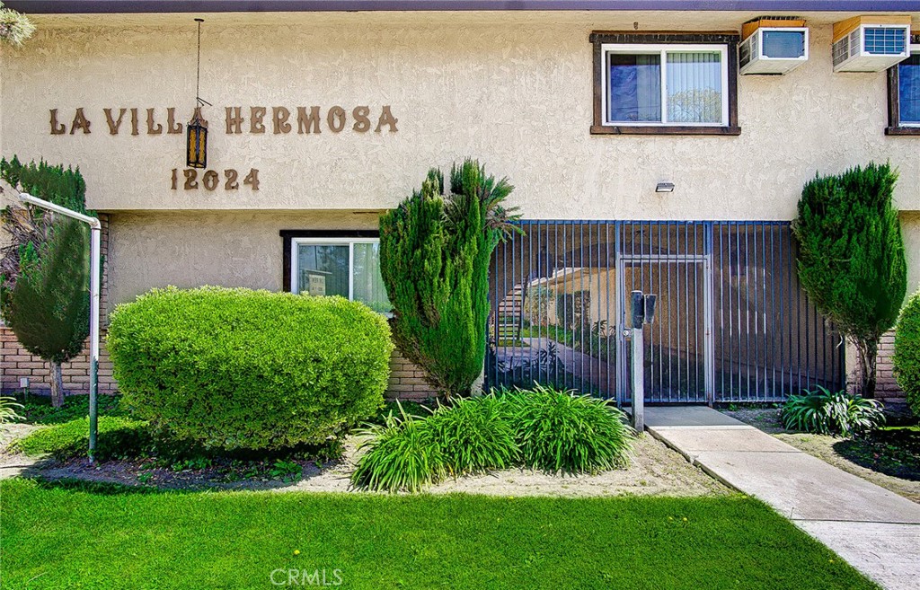 12024 Bellflower Boulevard | Similar Property Thumbnail