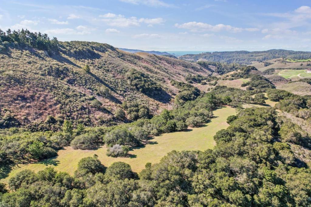 8425 Alta Tierra (Lot 66) | Similar Property Thumbnail 3