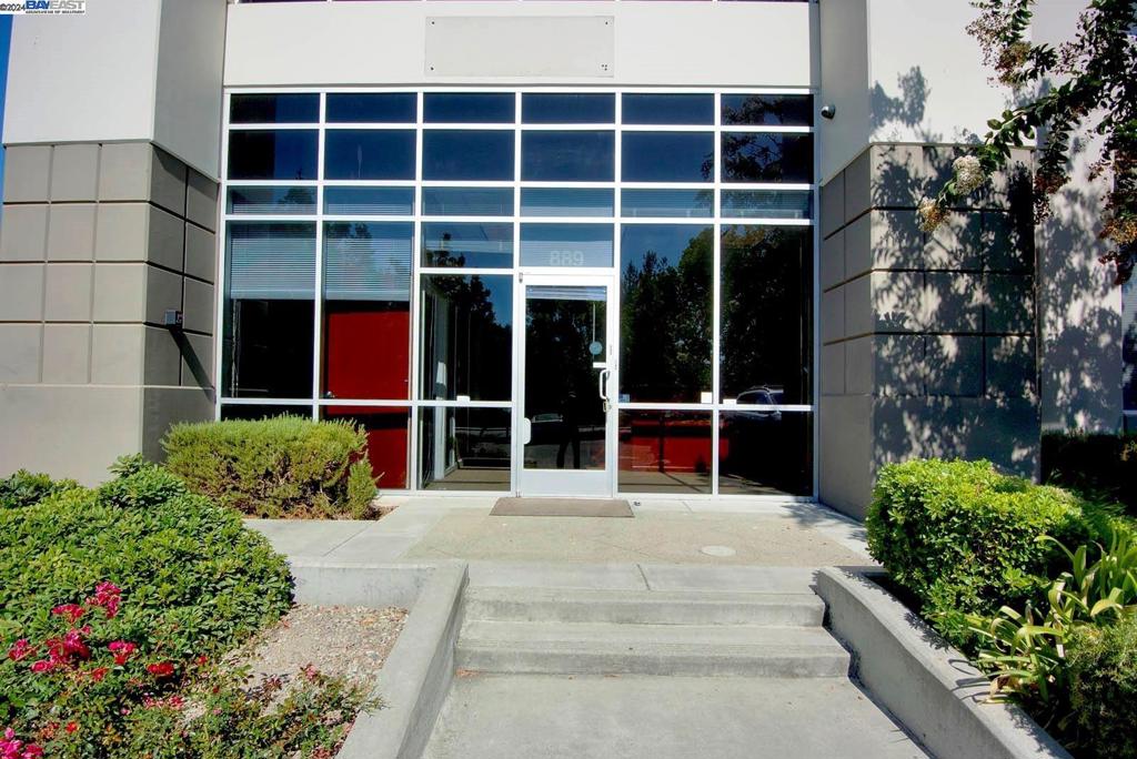 889 Corporate Way, Fremont, CA 94539