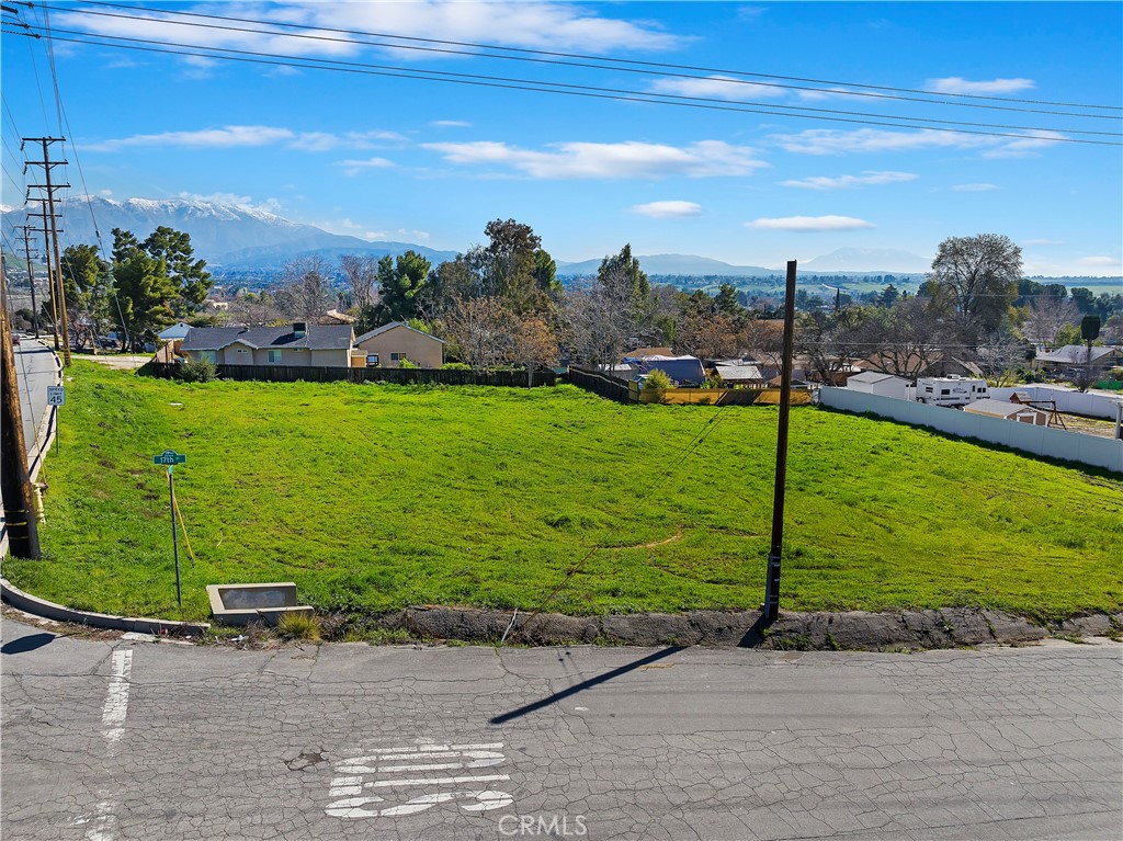 31951 Yucaipa Boulevard | Similar Property Thumbnail