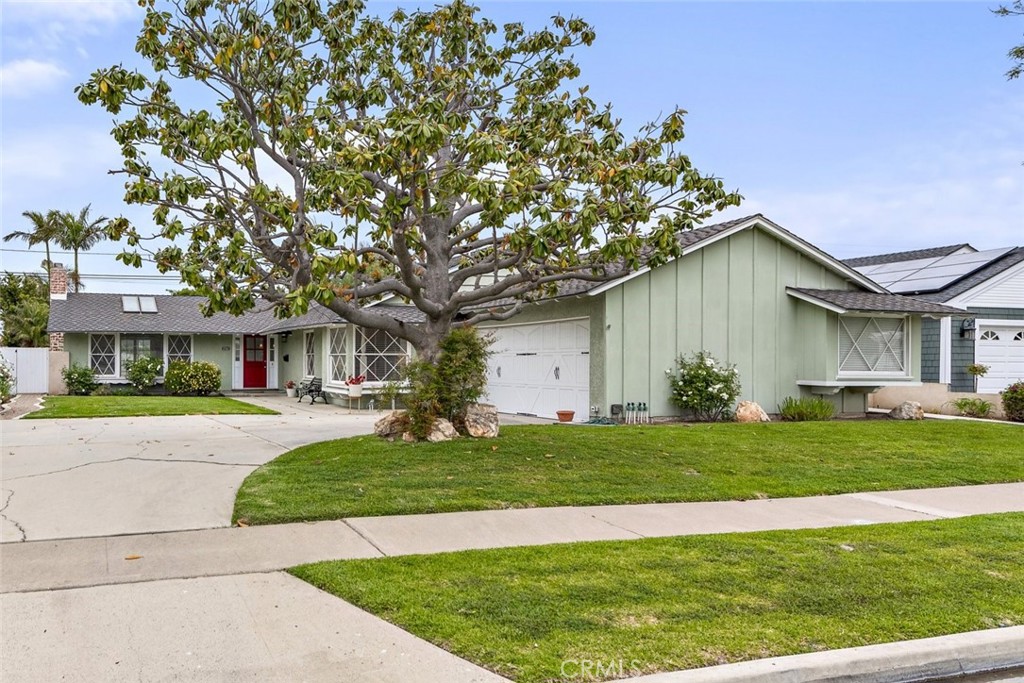 2761 Saint Albans Drive, Rossmoor, CA 90720