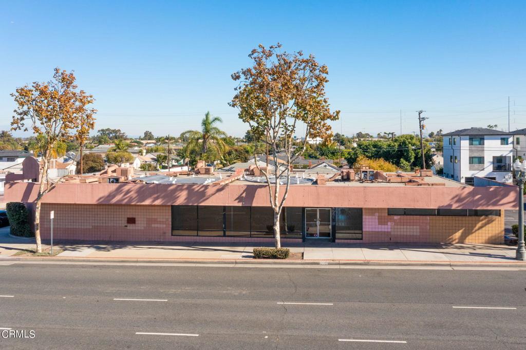 17000 Hawthorne Boulevard | Similar Property Thumbnail