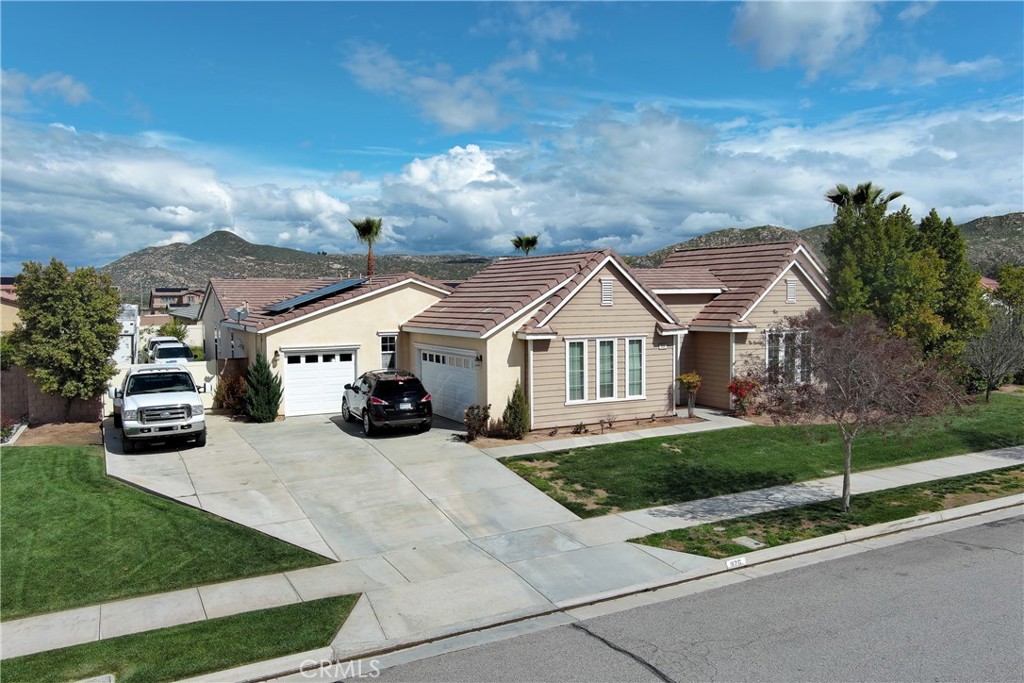 926 Olivette Street, Hemet, CA 92543