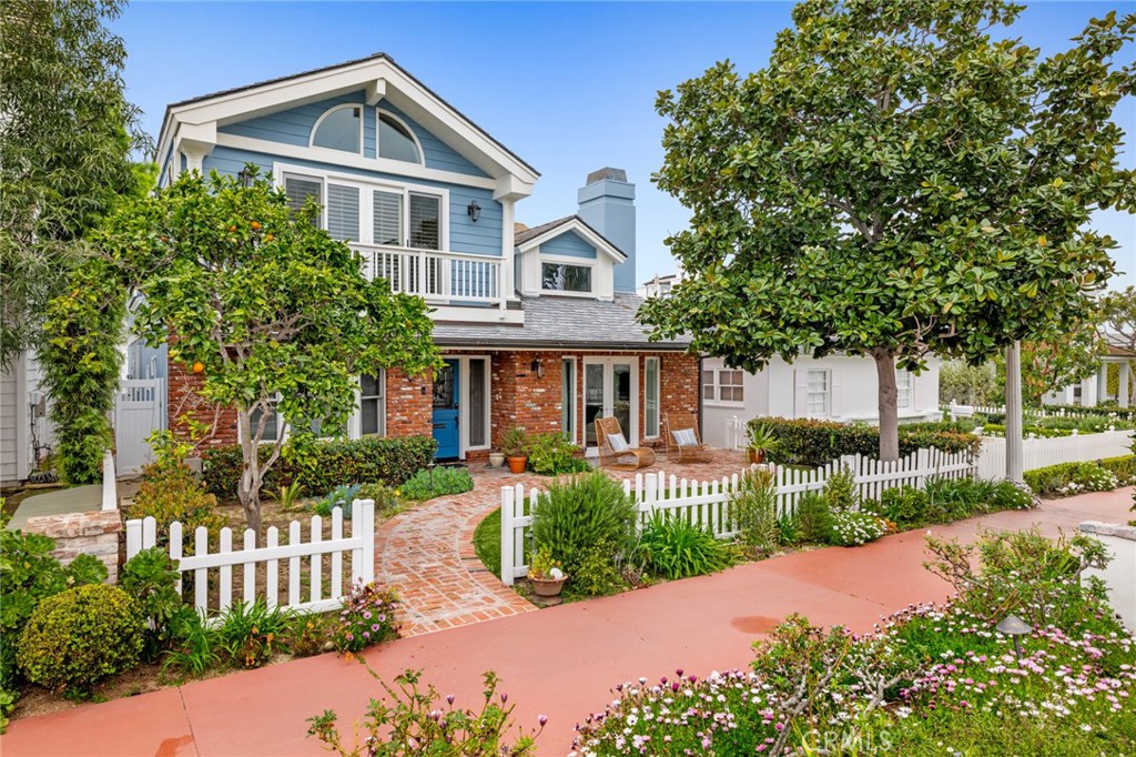 425 Belvue Lane, Newport Beach, CA 92661