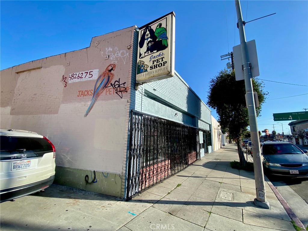 2632 Pasadena Avenue, Los Angeles, CA 90031