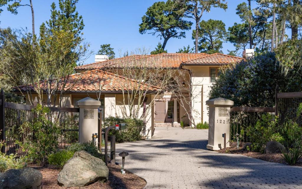 1221 Benbow Place, Pebble Beach, CA 93953