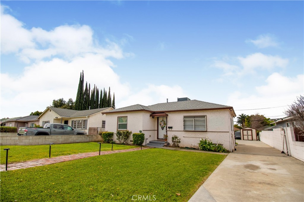 236 W Willow Street, Pomona, CA 91768