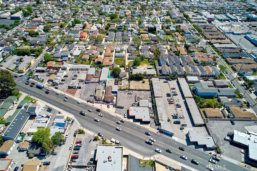 2352 Lomita | Similar Property Thumbnail