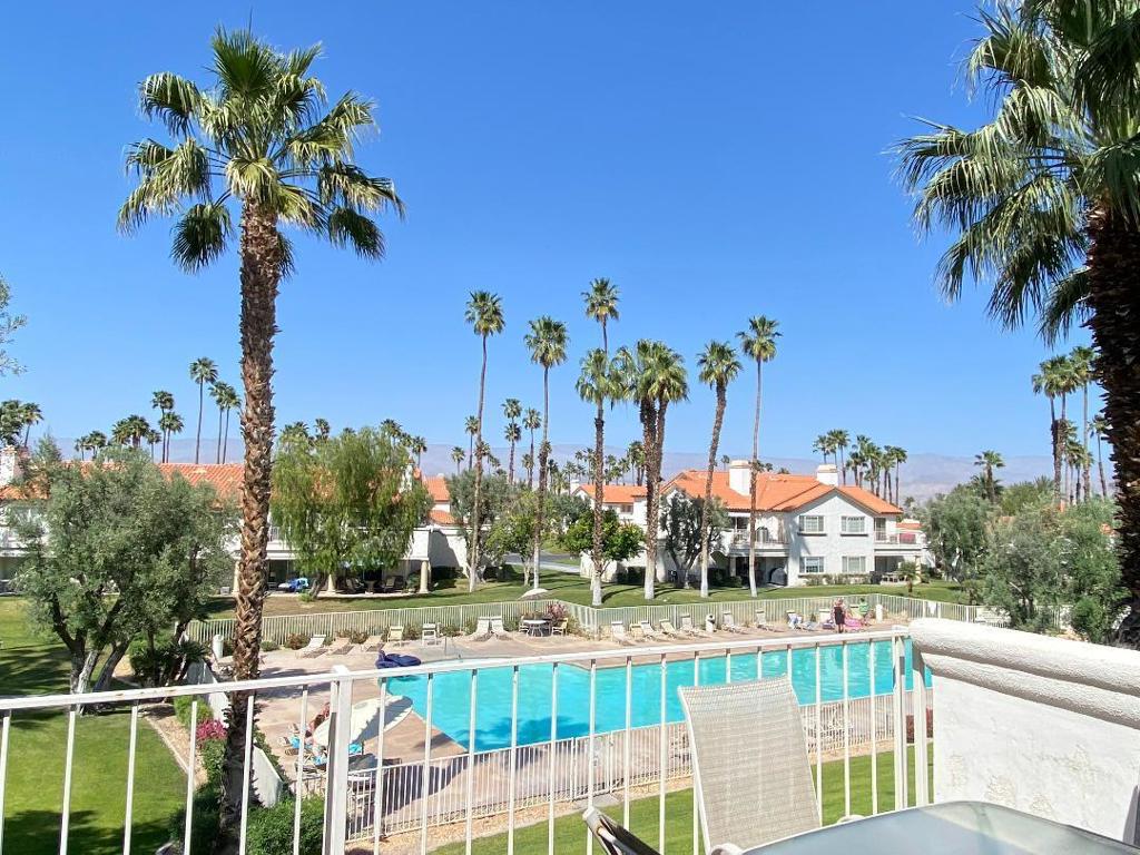 190 Firestone Drive, Palm Desert, CA 92211