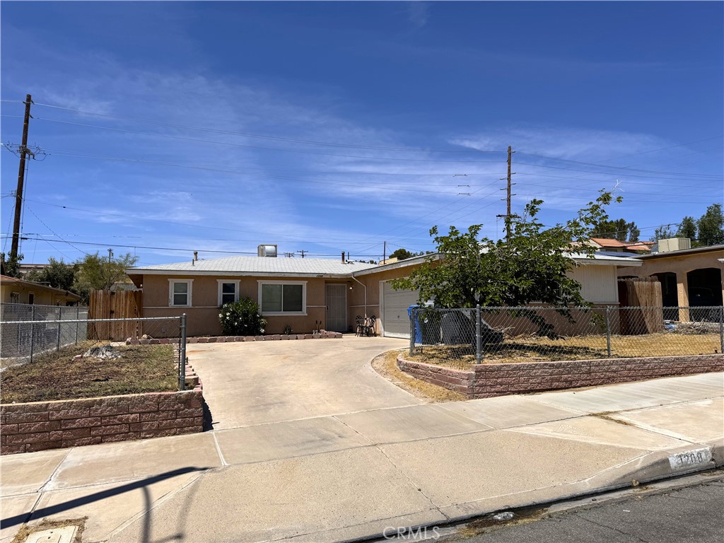 1208 Lillian Drive, Barstow, CA 92311