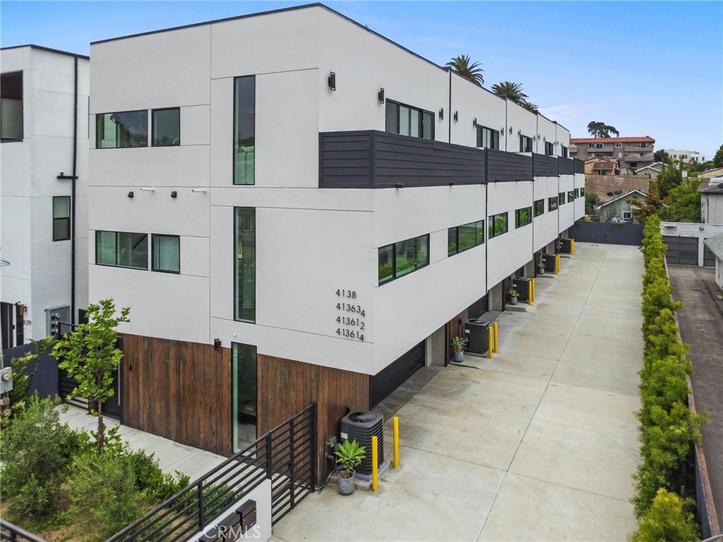 4136 1/2 Normal, Los Angeles, CA 90029