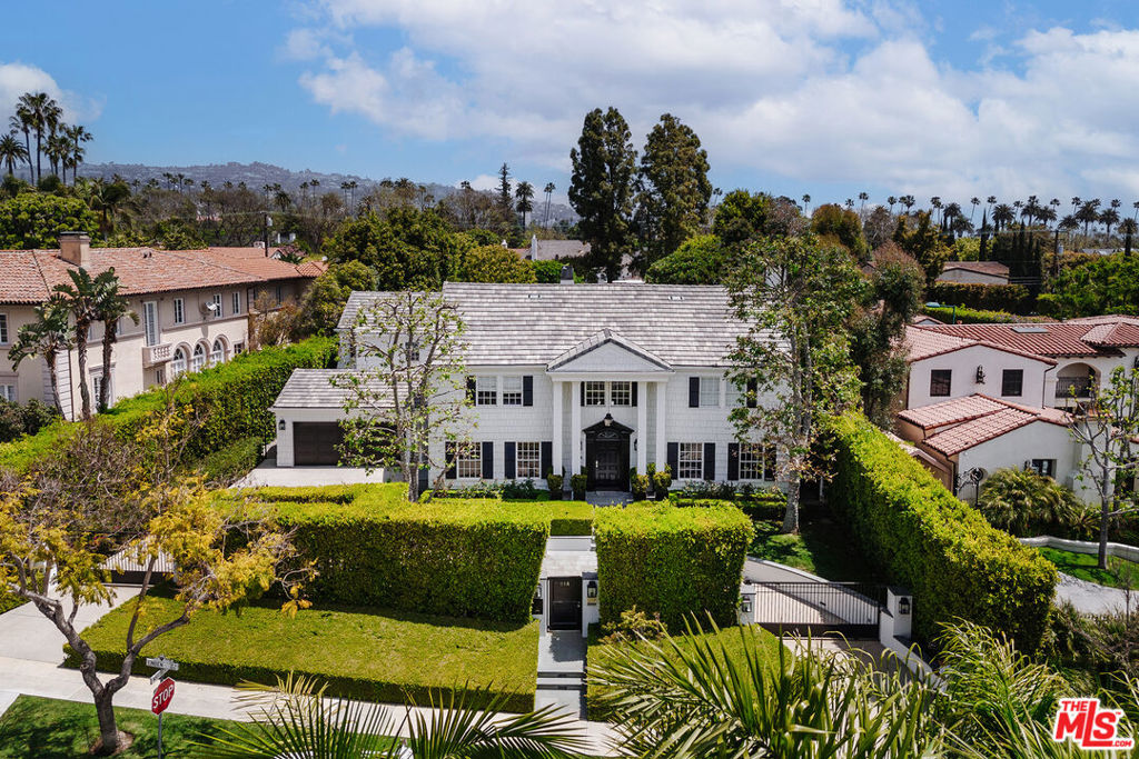 814 N Whittier Drive, Beverly Hills, CA 90210