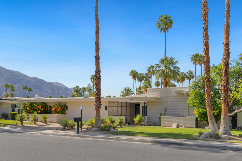 1480 E E Sierra Way, Palm Springs, CA 92264