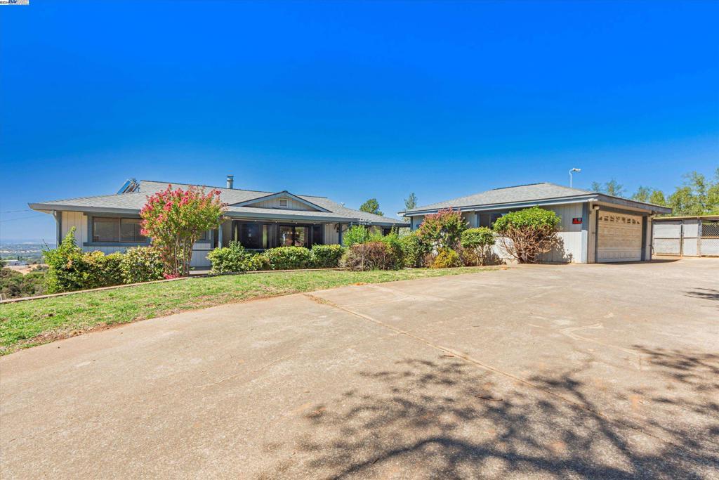 2655 Krag Ln, Auburn, CA 95603