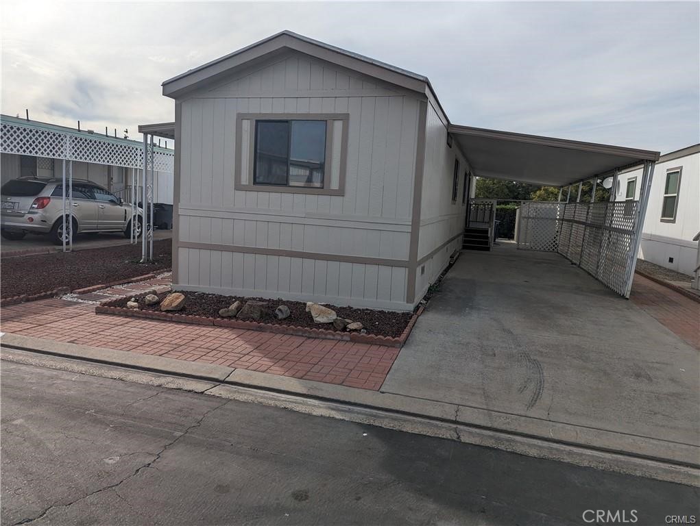 2240 Golden Oak Ln #90, Merced, CA 95341