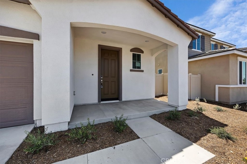 999 Yuzu Way, Redlands, CA 92374