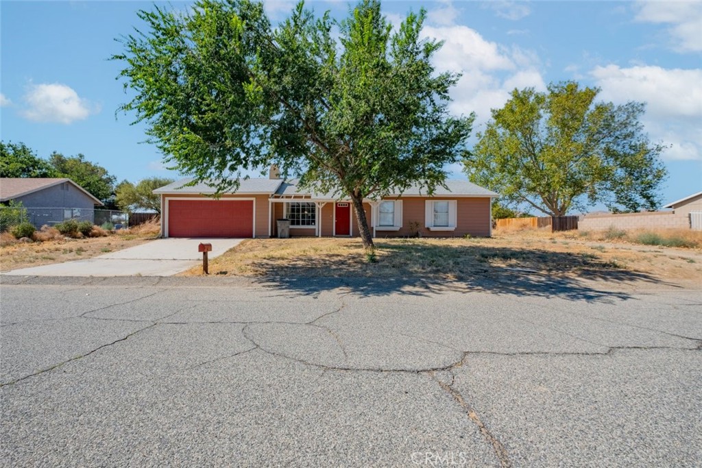 17152 Valeport Avenue, Lancaster, CA 93535