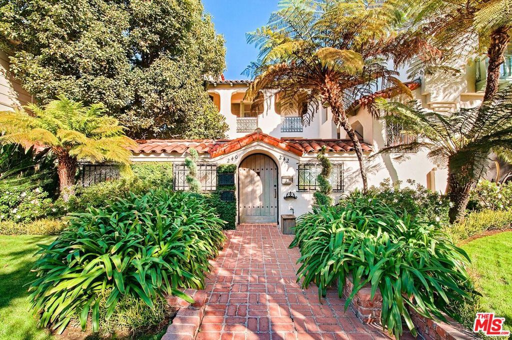 242 S Spalding Drive, Beverly Hills, CA 90212