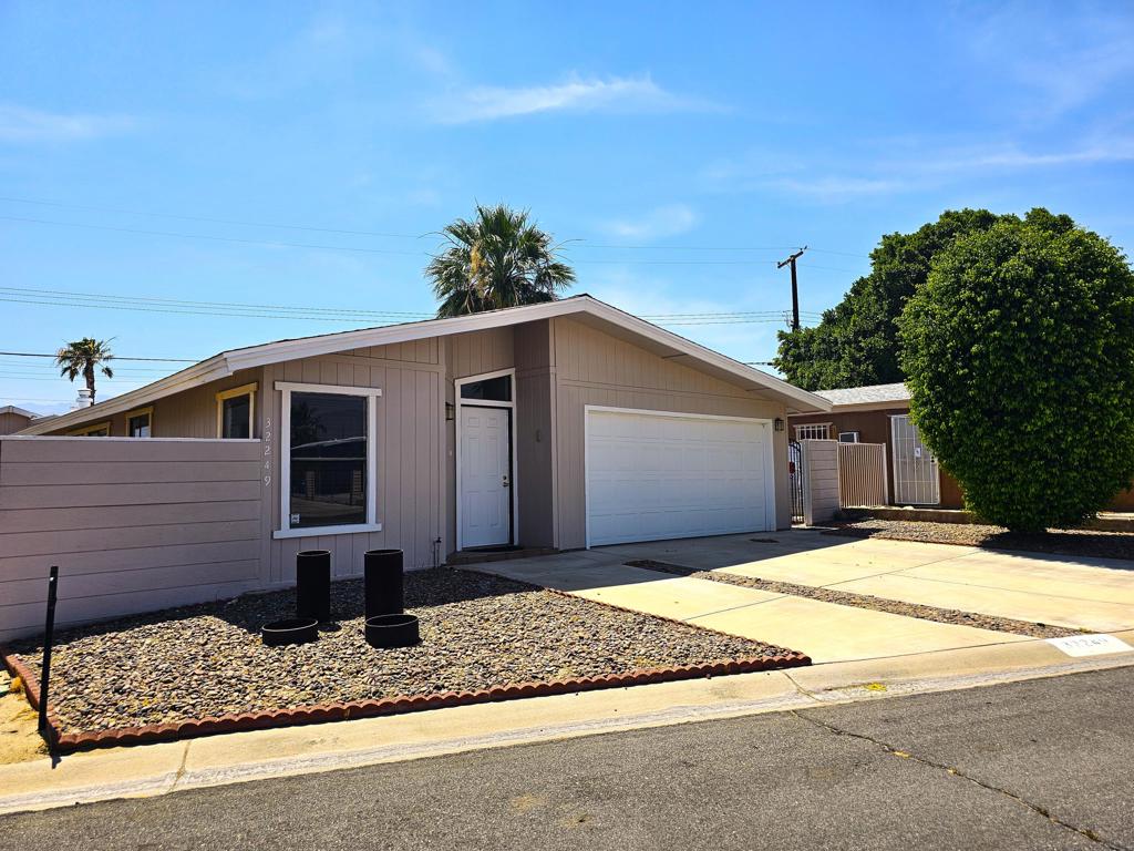 32249 Cody Avenue, Thousand Palms, CA 92276