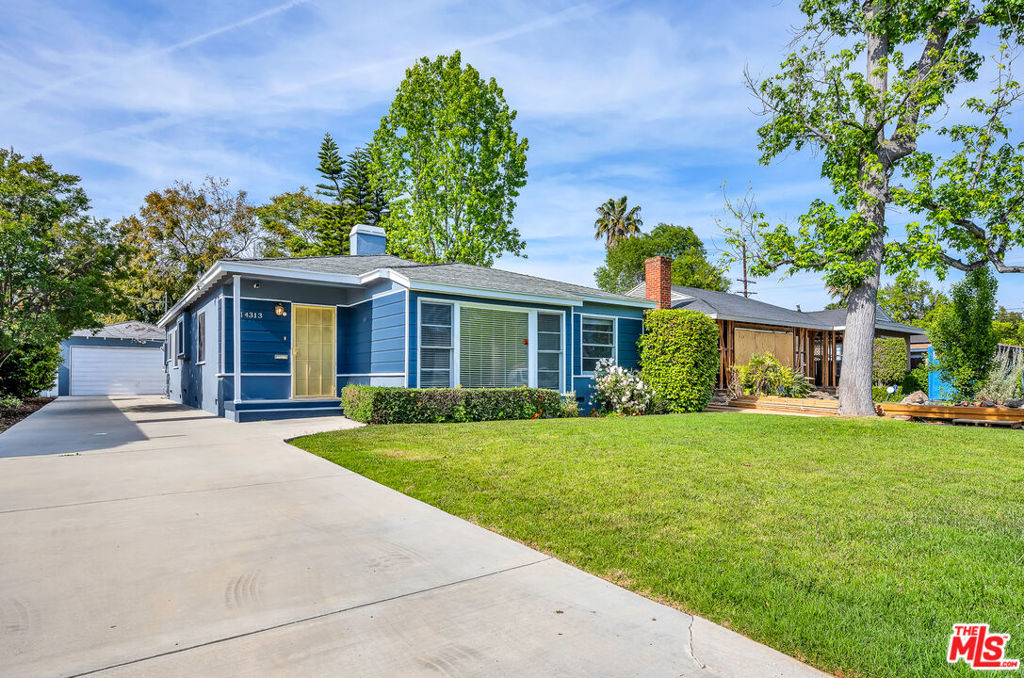 14313 Martha Street, Sherman Oaks, CA 91401