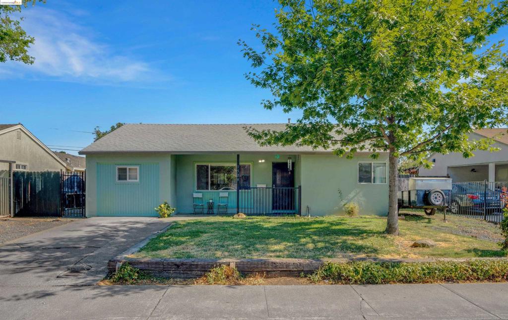 1524 Hawaii St, Fairfield, CA 94533