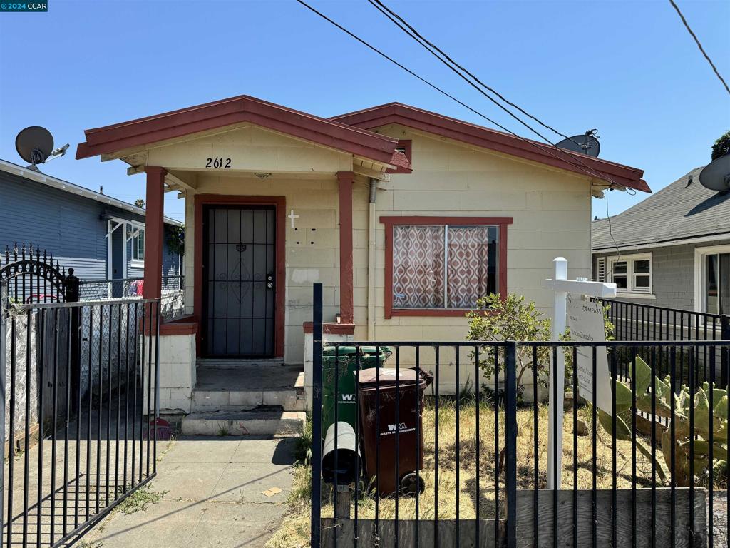 2612 75Th Ave, Oakland, CA 94605