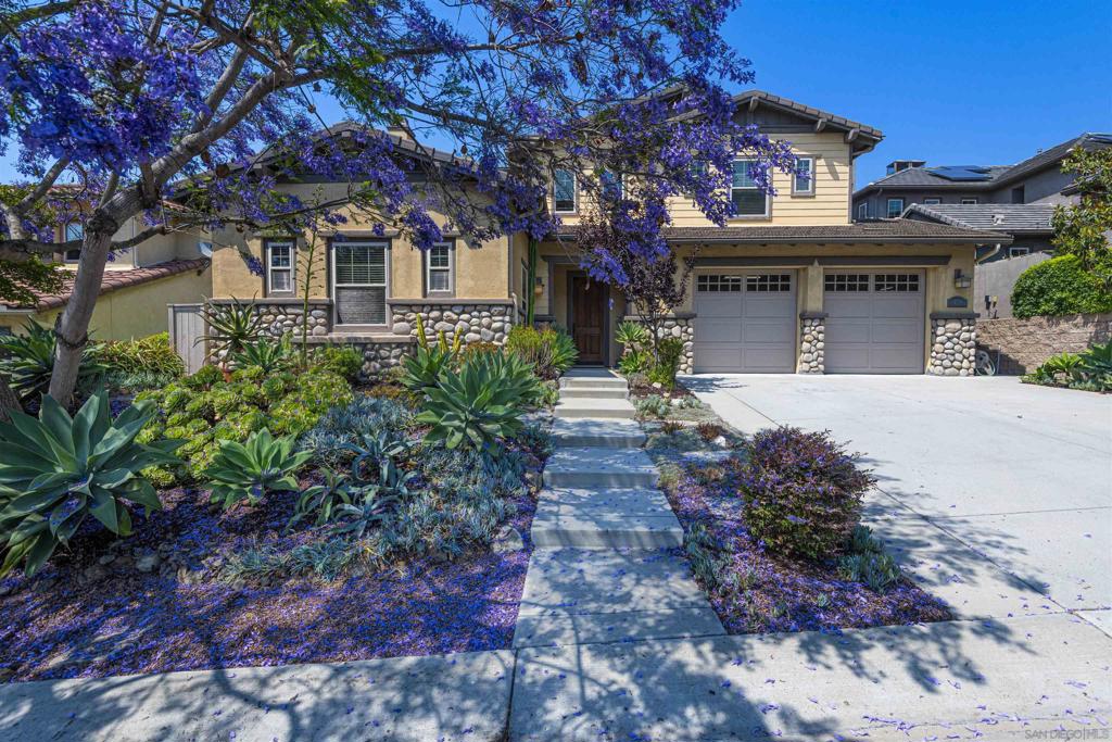 838 Genoa Way, San Marcos, CA 92078