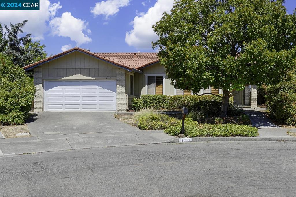 2030 Twin Ct, Santa Rosa, CA 95405