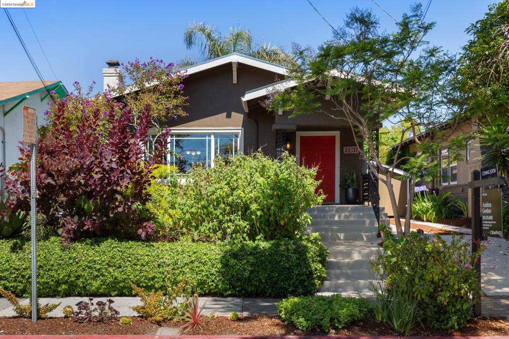 2107 Sacramento St, Berkeley, CA 94702