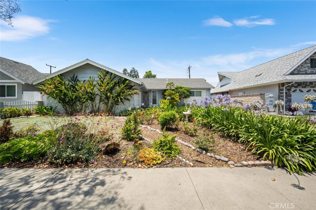 3141 Sharon Lane, Costa Mesa, CA 92626