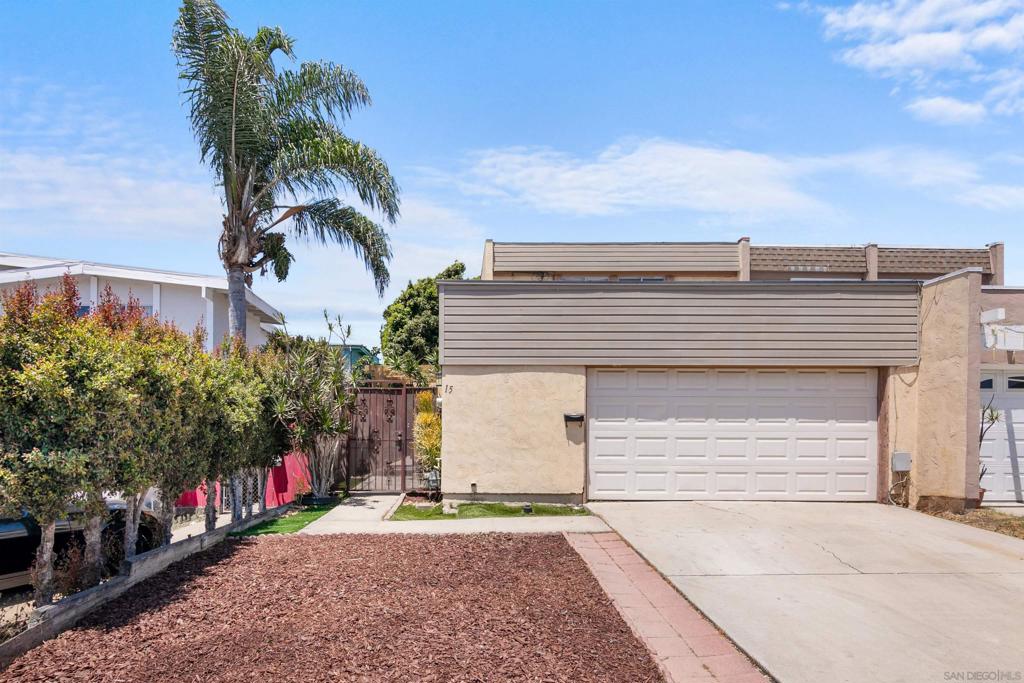 15 Connoley Cir, Chula Vista, CA 91911