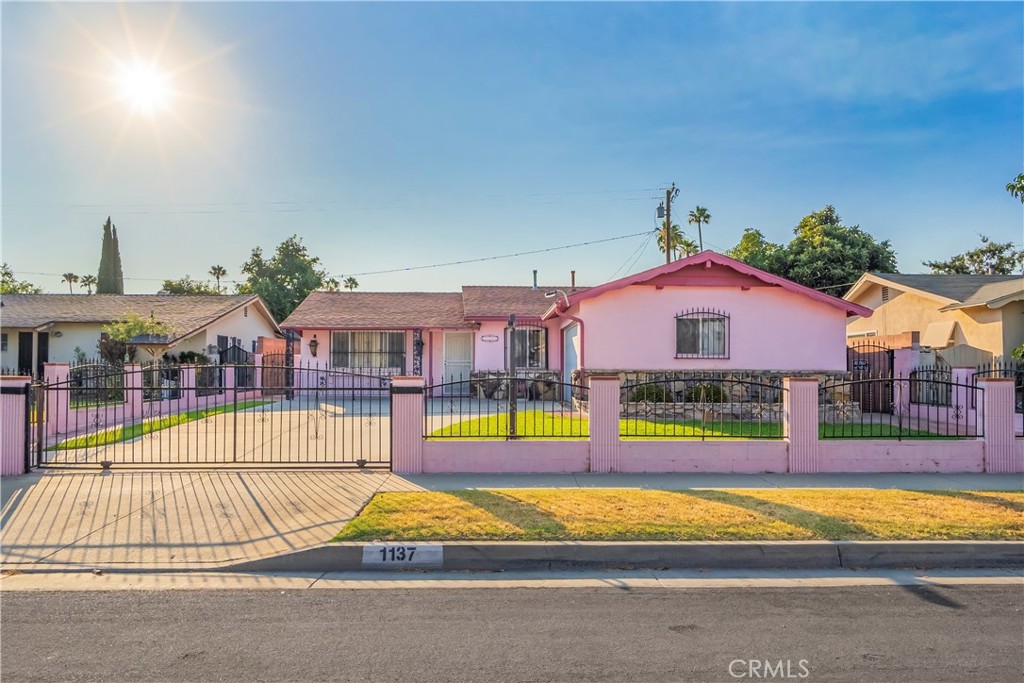 1137 Broadmoor Ave., La Puente, CA 91744