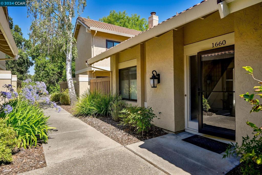 1660 Candelero Court, Walnut Creek, CA 94598