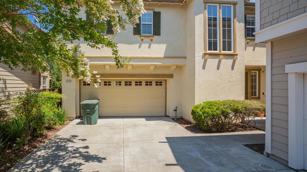 8123 Carlisle Way, Vallejo, CA 94591