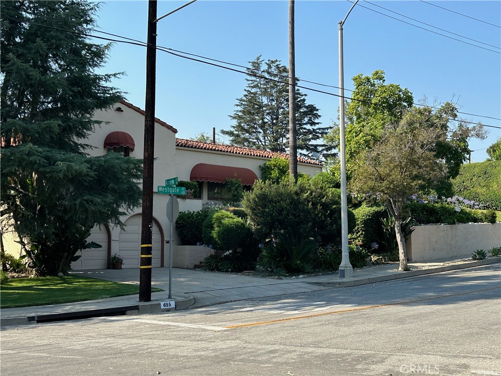 655 Westgate Street, Pasadena, CA 91103