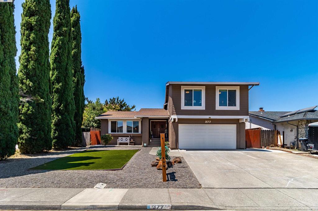 377 Arlington Cir, Fairfield, CA 94533